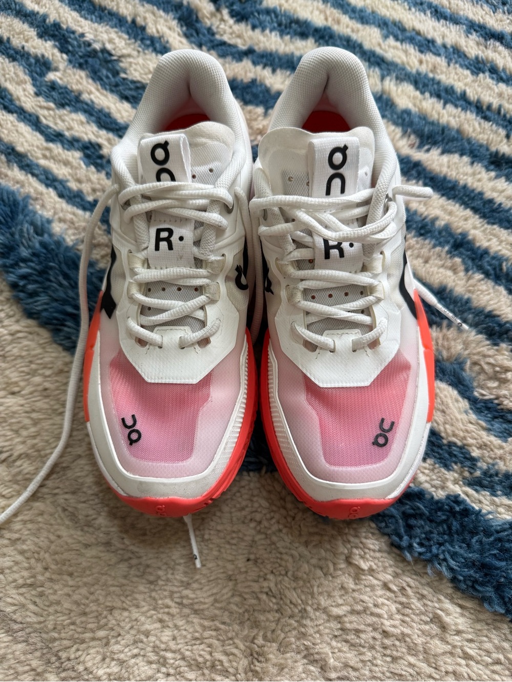 ON The roger pro size 7